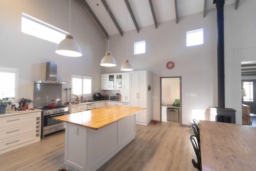 4 Bedroom Property for Sale in Onrus Western Cape